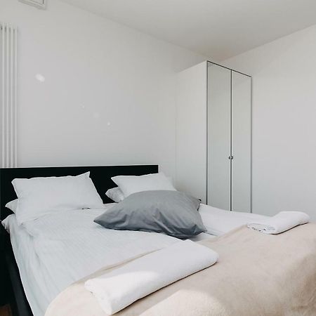 Shortstaypoland Kolejowa 华沙 外观 照片